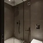 Grand Residences *