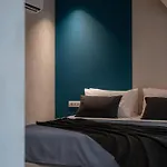 Grand Residences *