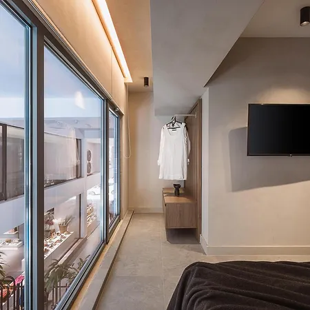 Grand Residences 하니아
