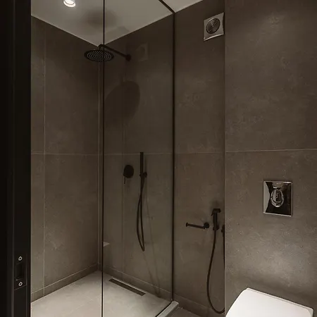 Grand Residences *