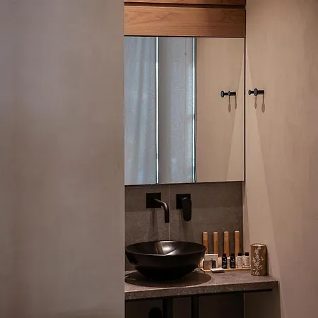 아파트 Grand Residences 하니아