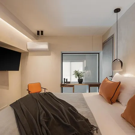 Grand Residences *