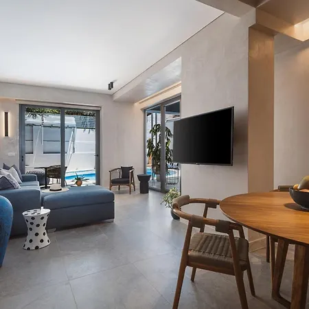 Grand Residences Apartment *